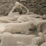 cinsel-sapikliklari-yuzunden-tas-kesilen-insanlarin-sehri-pompei-b